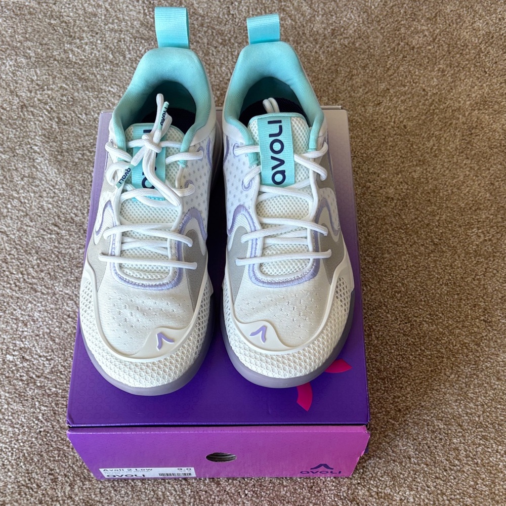 Women's Volleyball Shoes - White and Purple Heather - Picture 3 of 5